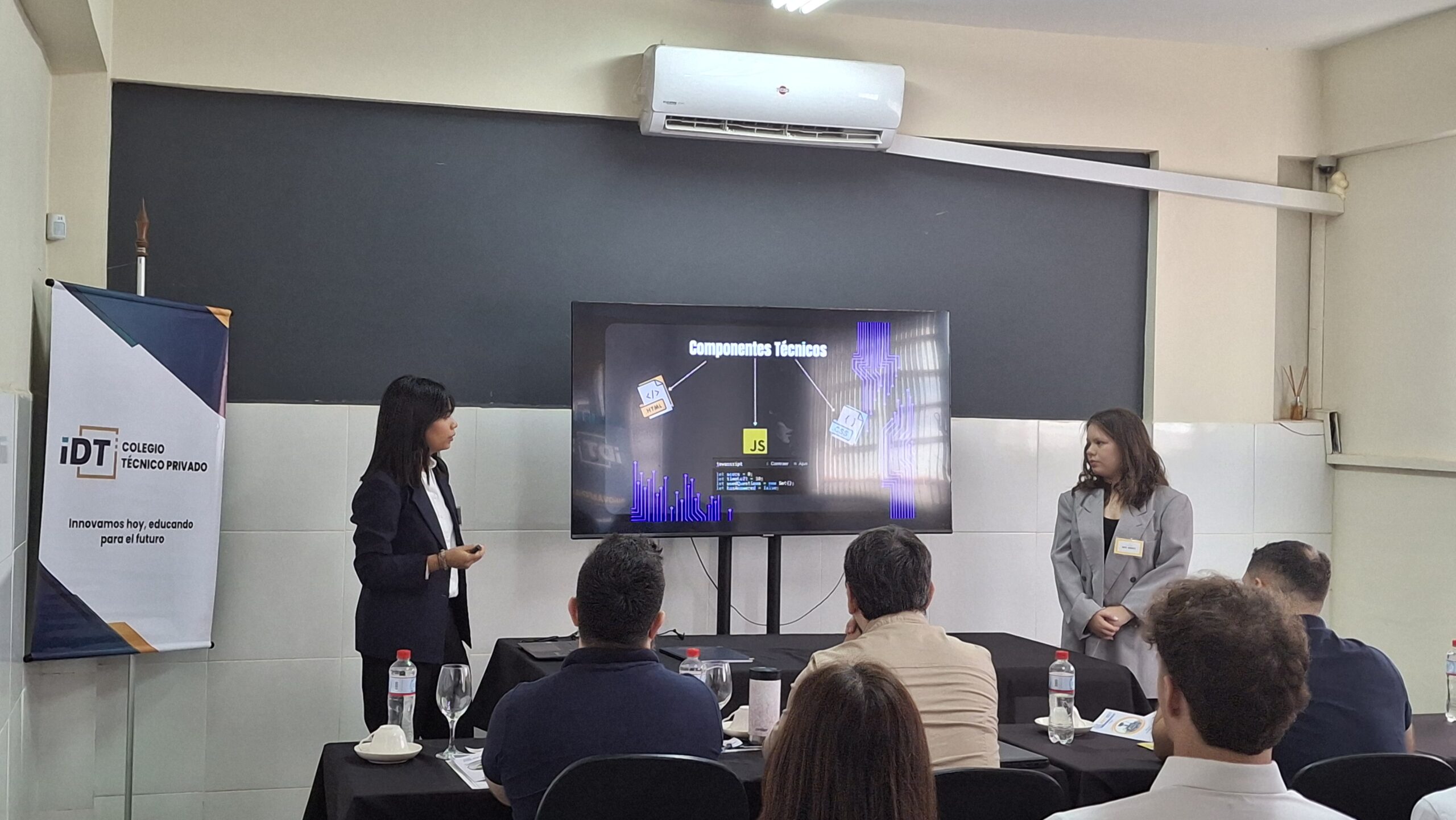 Trivia Guaraní”: una web que integra AvaTek y Artibot para aprender jugando